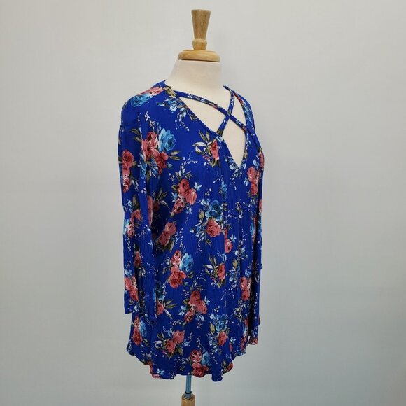 Umgee Tunic Top Womens Size M Blue Pink Floral Criss Cross V-Neck Boho Fairy - Picture 2 of 14
